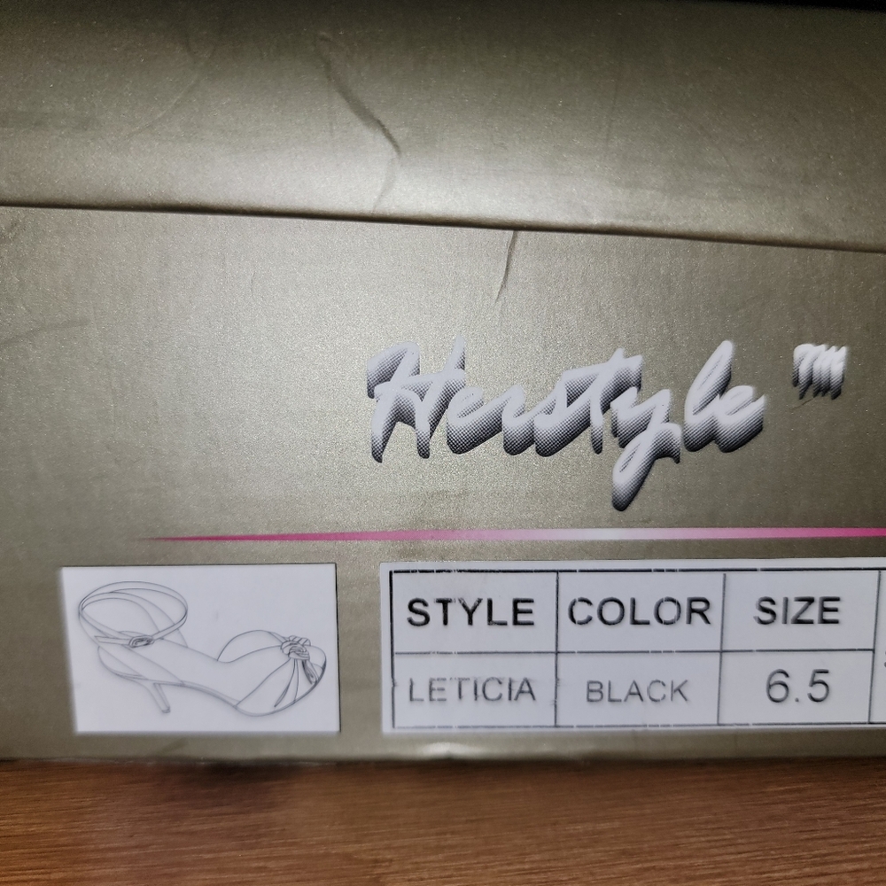 Herstyle 'Leticia' Heels - Size 6.5‎ - Picture 6 of 6